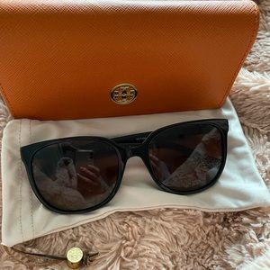Tory Burch Sunglasses Black